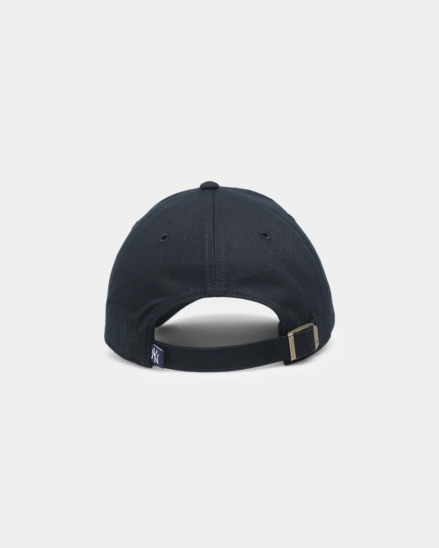 47 Brand New York Yankees Black Thorn MVP Strapback Black