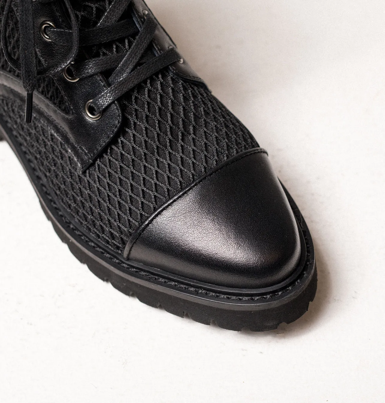 Austin Mesh Boot