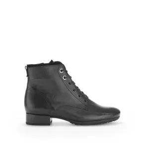 Gabor 52.715-57 Boat Black