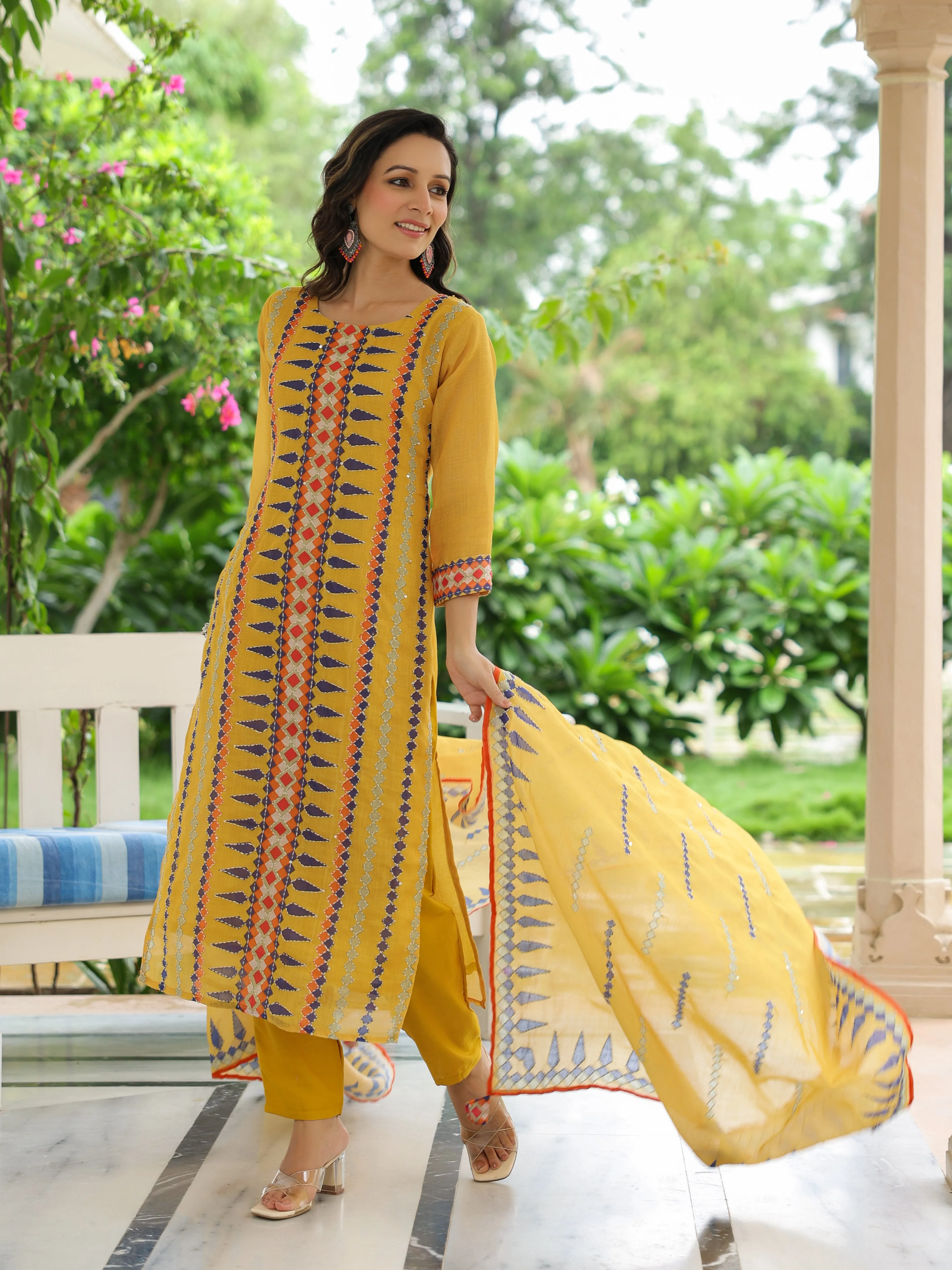 Geometric Printed Straight Fit Kurta with Pant & Dupatta - Yellow