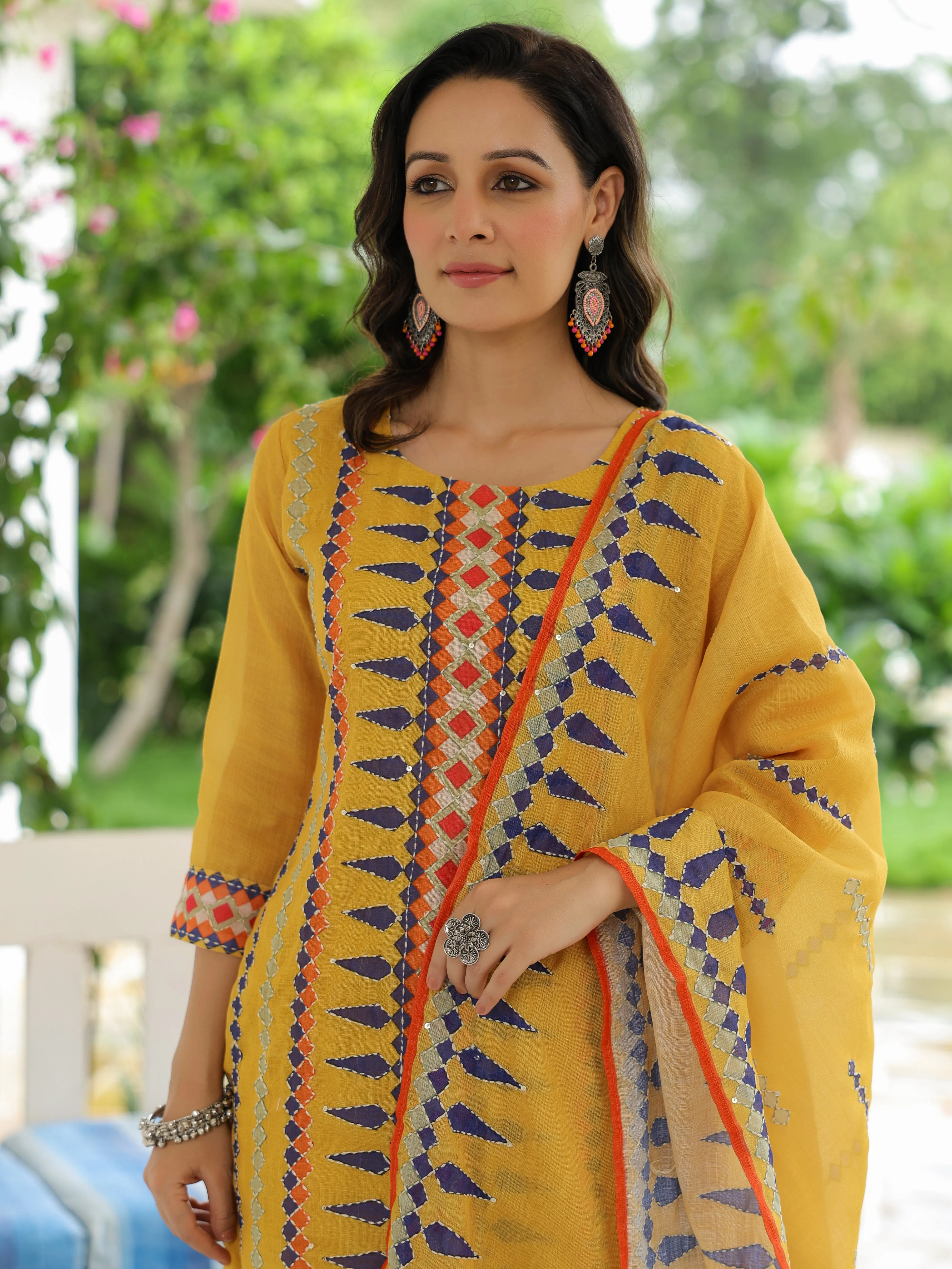 Geometric Printed Straight Fit Kurta with Pant & Dupatta - Yellow