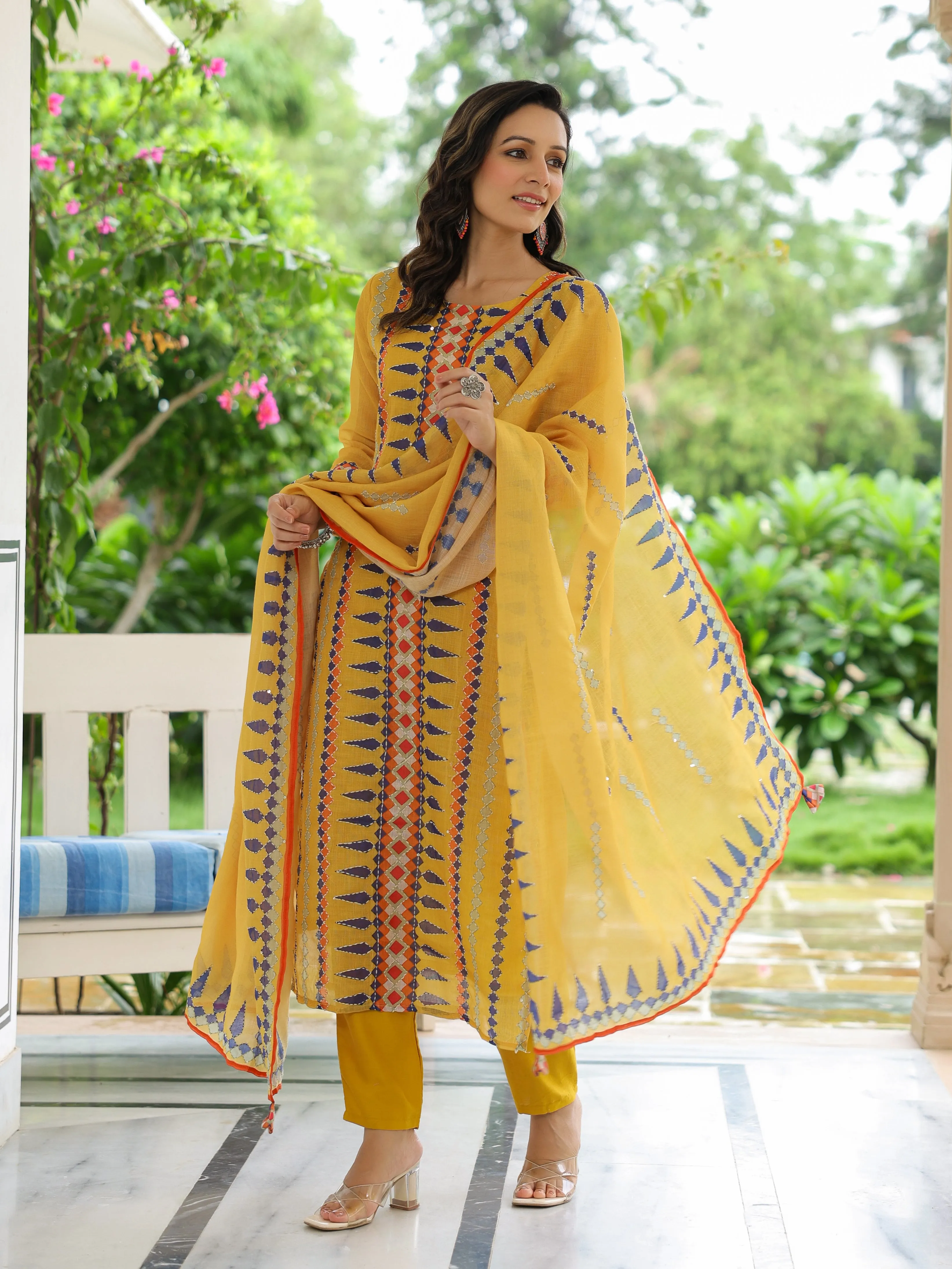 Geometric Printed Straight Fit Kurta with Pant & Dupatta - Yellow