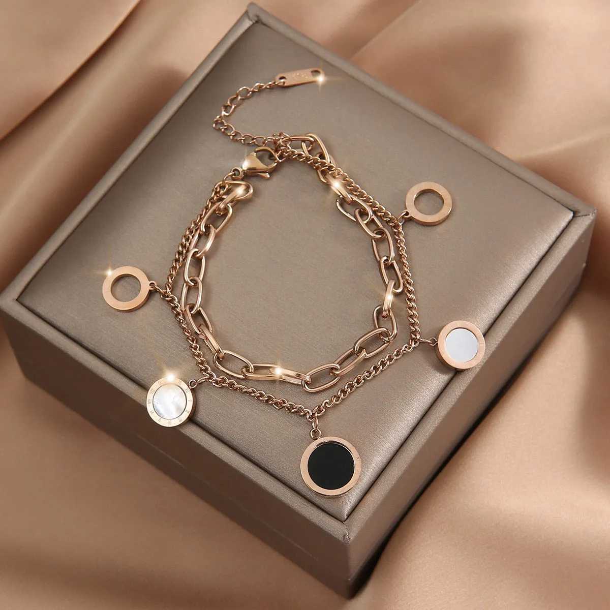 Multiple Styles Golden Pendant Bracelet Women