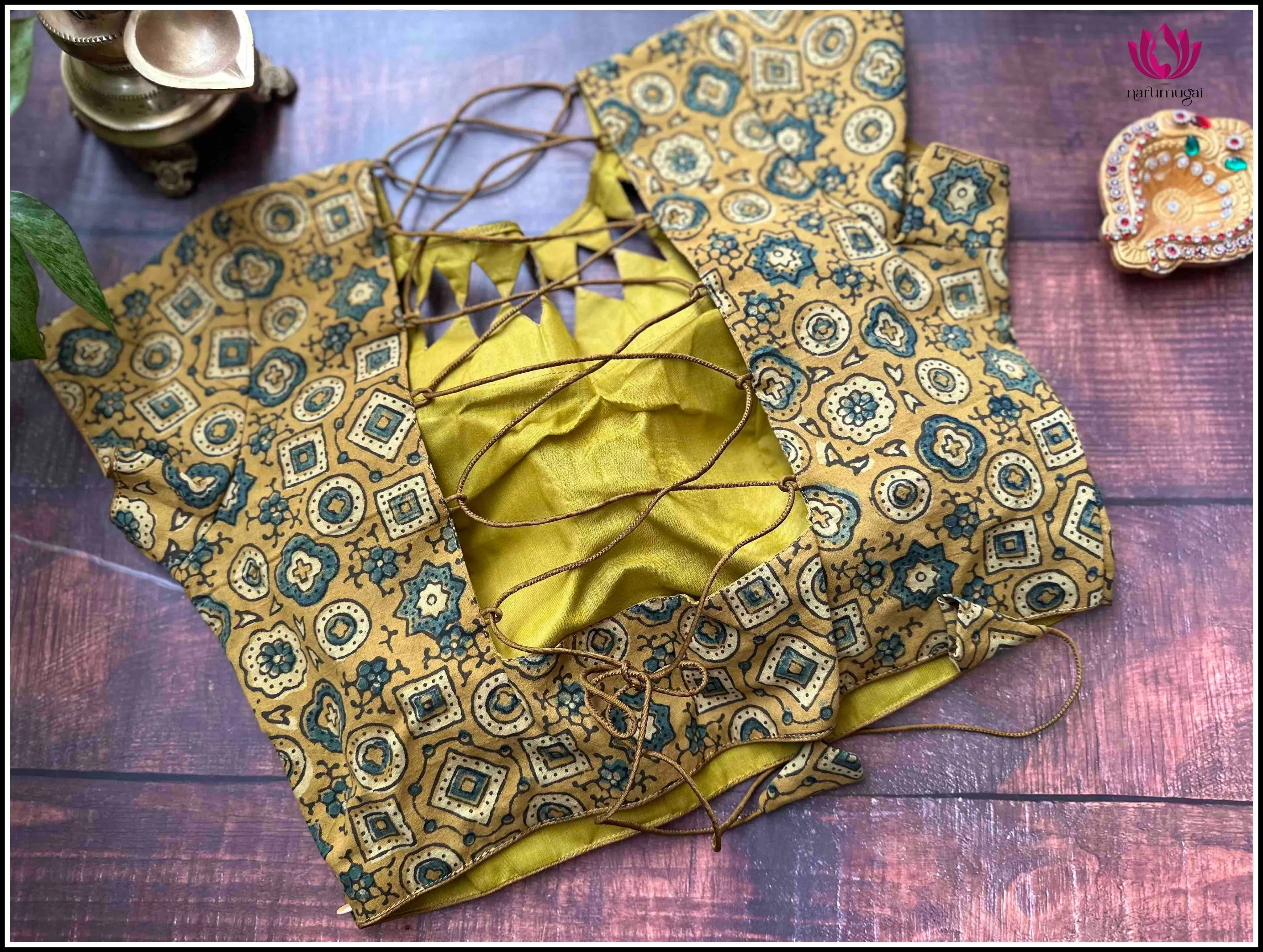 Yellowish Green Kalamkari Printed Cotton Blouse, Backless, Side Zip - Size 38